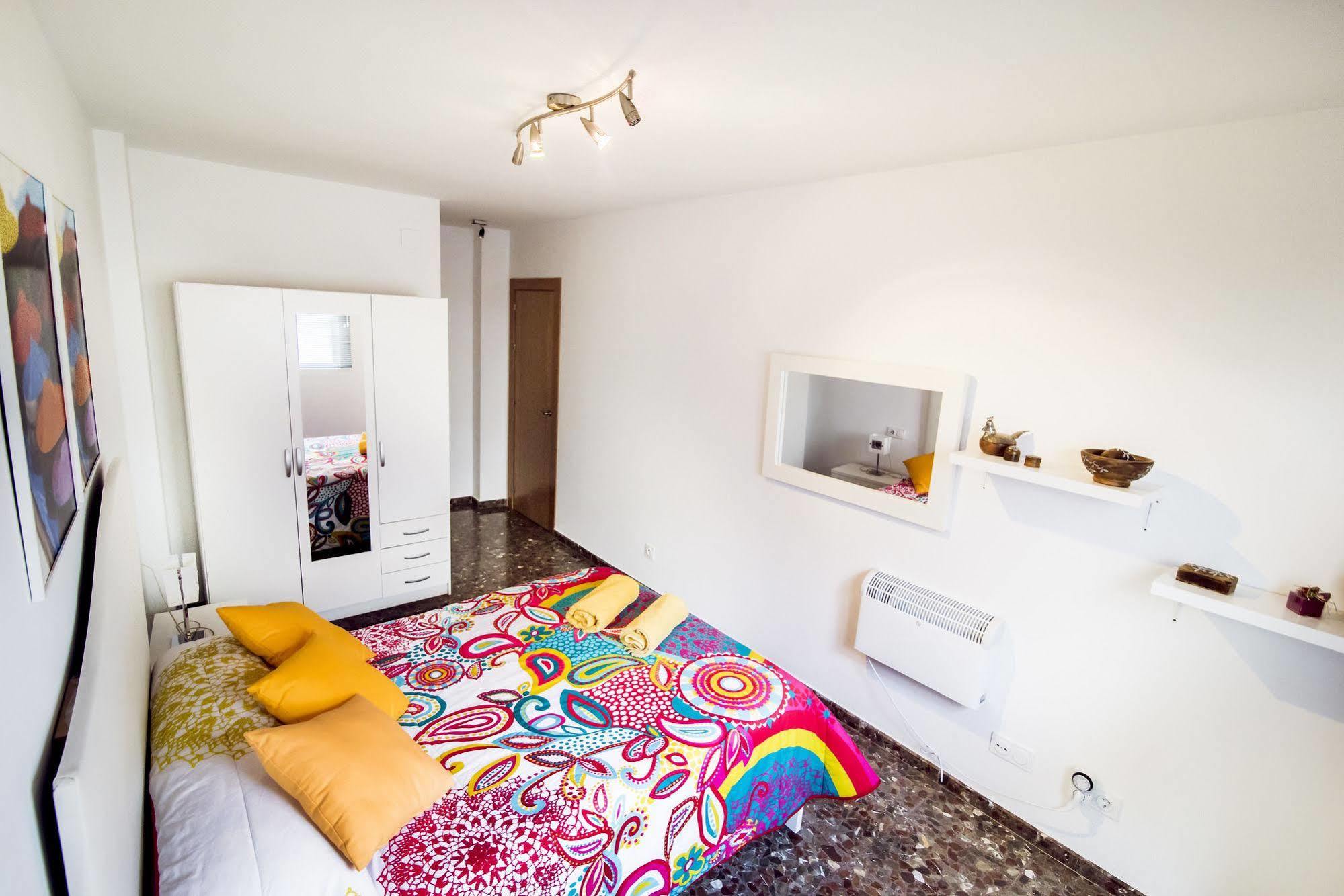 Apartamentos Turisticos Tronca Luxury Granada Exteriör bild