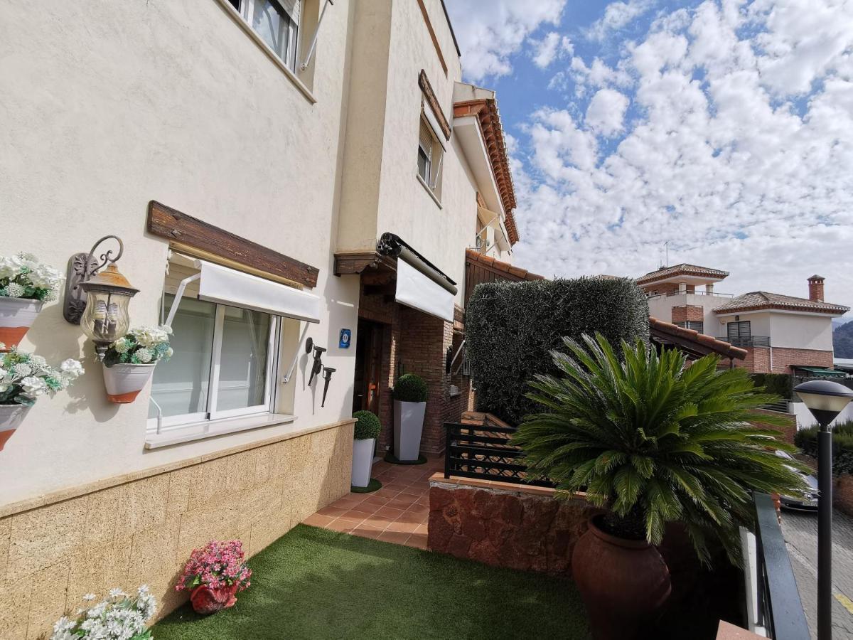 Apartamentos Turisticos Tronca Luxury Granada Exteriör bild