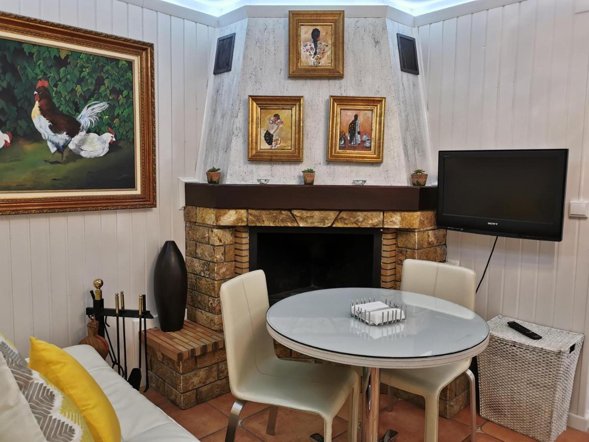 Apartamentos Turisticos Tronca Luxury Granada Exteriör bild