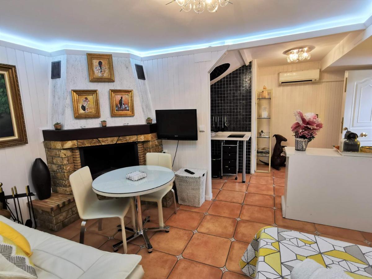 Apartamentos Turisticos Tronca Luxury Granada Exteriör bild