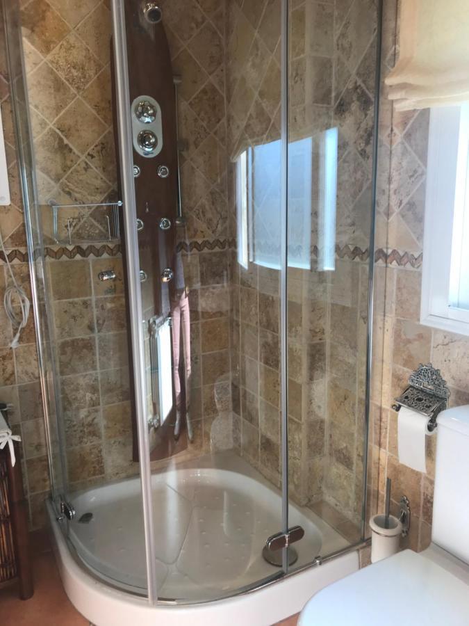 Apartamentos Turisticos Tronca Luxury Granada Exteriör bild
